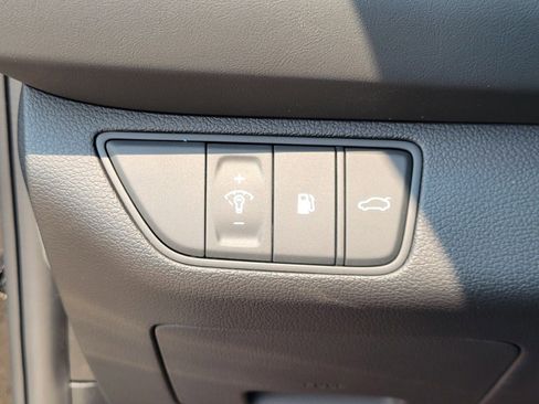 New 2026 Genesis G70 2.5T image 27