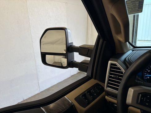 Used 2017 Ford F250 Lariat w/ Lariat Ultimate Package image 46