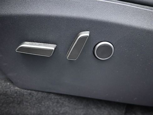 Used 2024 Tesla Model Y Long Range image 11