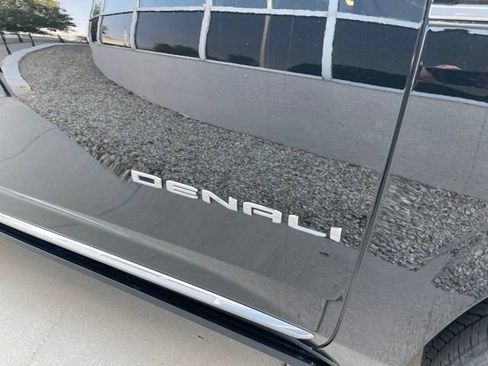 Used 2023 GMC Yukon Denali w/ Max Trailering Package AWD/4WD image 22