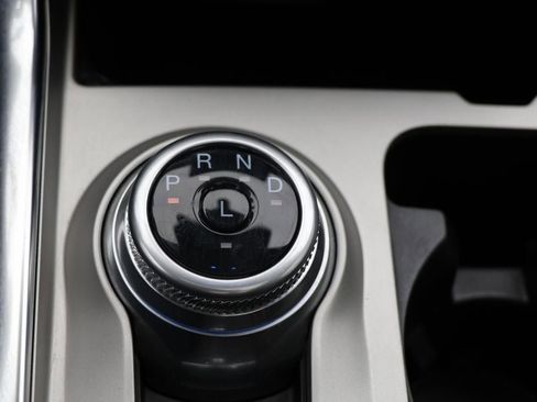 Used 2022 Ford Explorer Platinum w/ Equipment Group 601A image 25