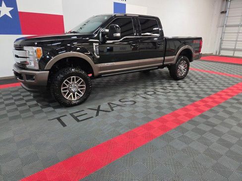 Used 2018 Ford F250 King Ranch w/ King Ranch Ultimate Package image 2