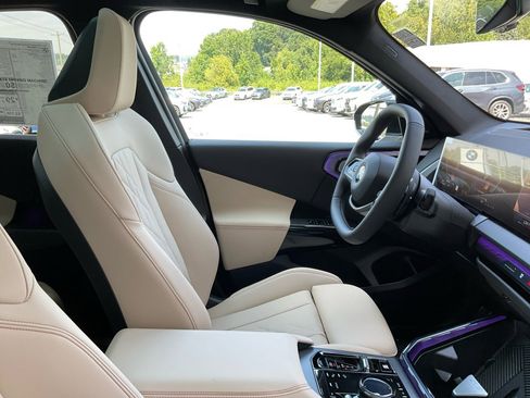 Used 2026 BMW X3 xDrive30 w/ Premium Package image 30