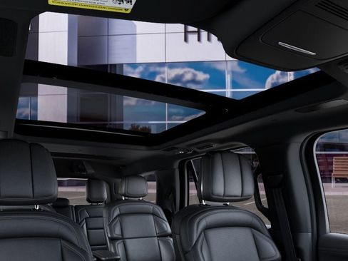 New 2027 Lincoln Navigator Reserve w/ Jet Appearance Package AWD/4WD image 22