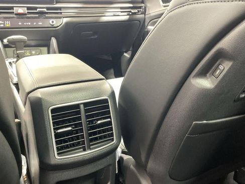 New 2026 Kia Sportage EX FWD image 24