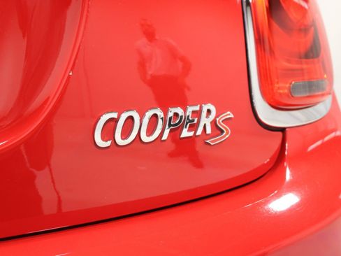 Used 2019 MINI Cooper S FWD image 18