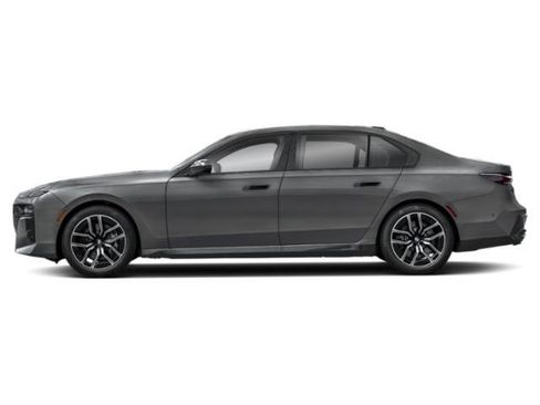 Used 2023 BMW 760i xDrive w/ Luxury Rear Seating Package AWD/4WD image 3