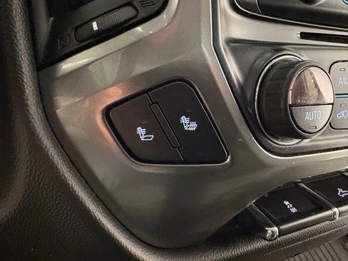 Used 2019 Chevrolet Silverado 1500 LT w/ All Star Edition image 29