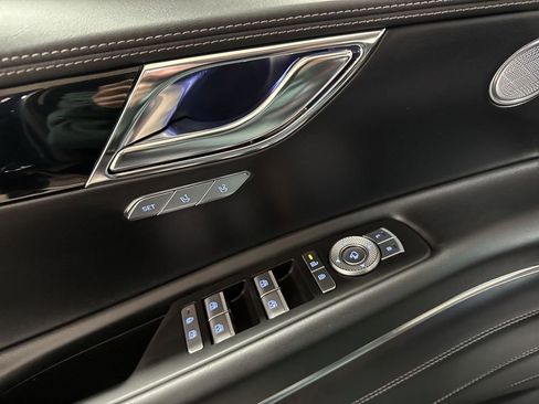 Used 2025 Genesis GV80 2.5T Standard image 22
