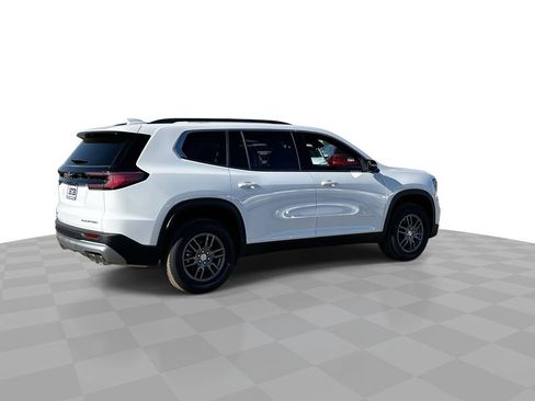 New 2026 GMC Acadia Elevation image 8