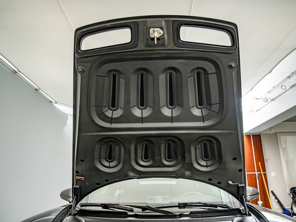 Certified 2022 Porsche 911 GT3 RWD image 59