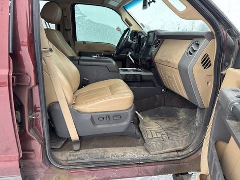 Used 2015 Ford F350 Lariat w/ Lariat Interior Package image 10