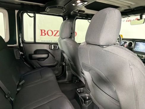 Used 2021 Jeep Wrangler Unlimited Sport AWD/4WD image 19