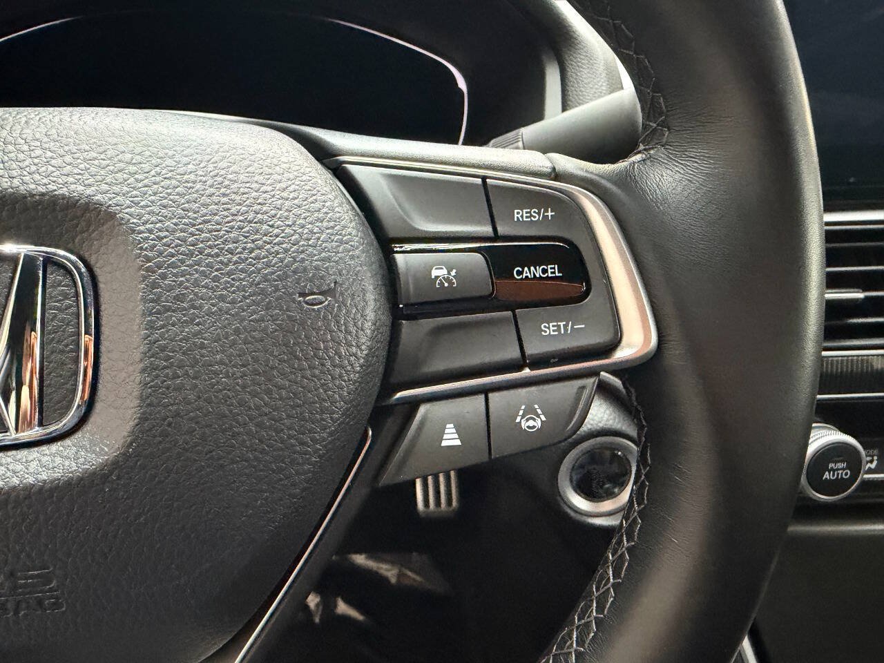 Used 2022 Honda Accord Sport image 24