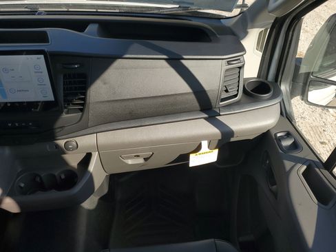 New 2026 Ford Transit 250 148 Medium Roof w/ Load Area Protection Package image 14