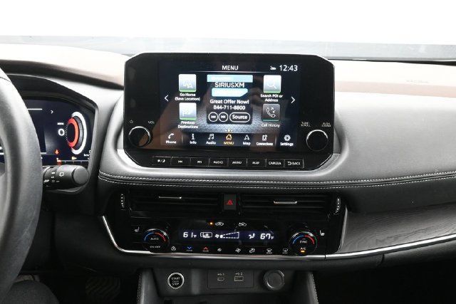 Used 2021 Nissan Rogue Platinum FWD image 13