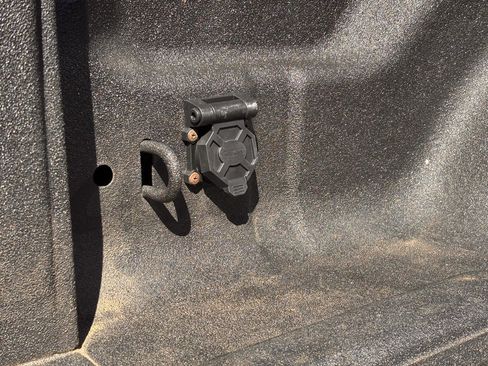 Used 2018 RAM 2500 Laramie w/ Convenience Group image 36