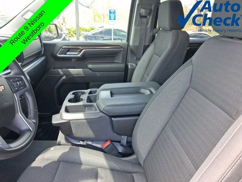 Used 2023 Chevrolet Silverado 1500 LT AWD/4WD image 13