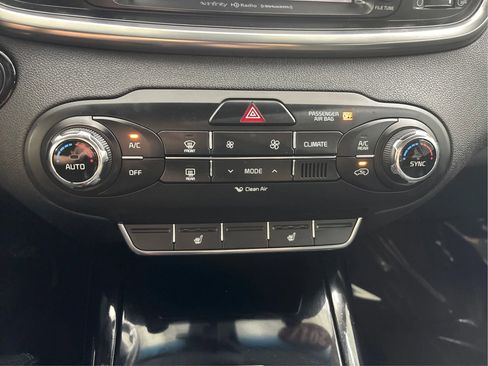 Used 2017 Kia Sorento SX AWD/4WD image 37