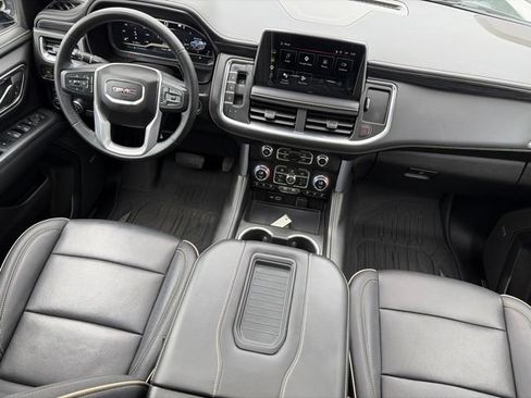 Used 2023 GMC Yukon SLT AWD/4WD image 36