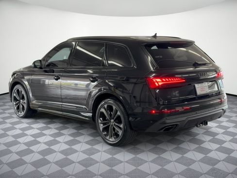 Certified 2025 Audi Q7 3.0T Prestige w/ Prestige Package AWD/4WD image 3