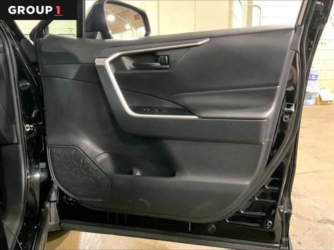 Used 2024 Toyota RAV4 LE image 23