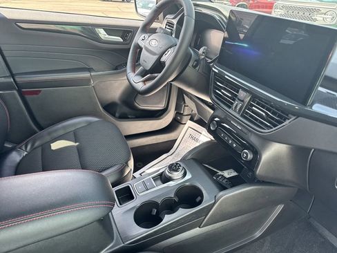 Certified 2023 Ford Escape ST-Line image 14