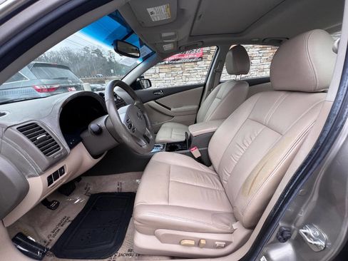 Used 2011 Nissan Altima 2.5 SL w/ 2.5SL Pkg image 15