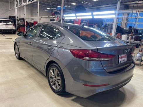 Used 2018 Hyundai Elantra SEL FWD image 4