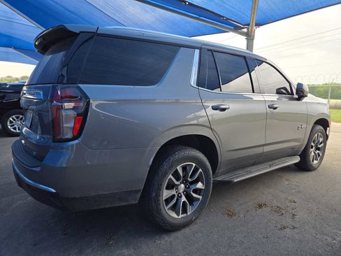 Used 2022 Chevrolet Tahoe LT w/ Luxury Package image 4