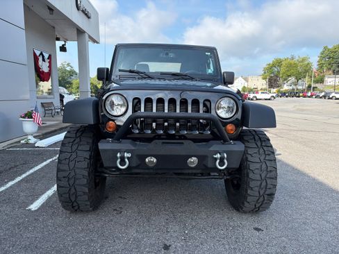 Used 2013 Jeep Wrangler Sport AWD/4WD image 4