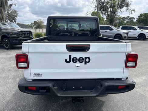 New 2026 Jeep Gladiator Sport image 24