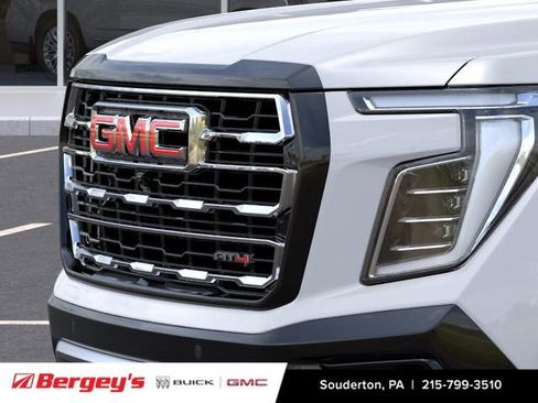 New 2026 GMC Yukon AT4 AWD/4WD image 15