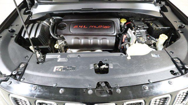 Used 2018 Jeep Compass Limited w/ Navigation Group AWD/4WD image 21