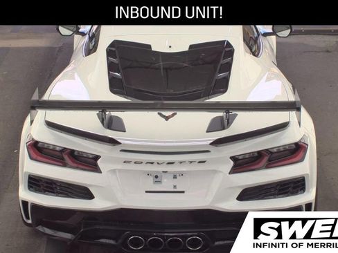 Used 2023 Chevrolet Corvette Z06 RWD image 6