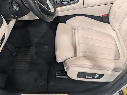 Used 2022 BMW X5 xDrive40i w/ Premium Package AWD/4WD image 10