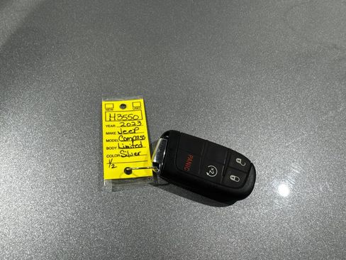 Used 2023 Jeep Compass Limited AWD/4WD image 44