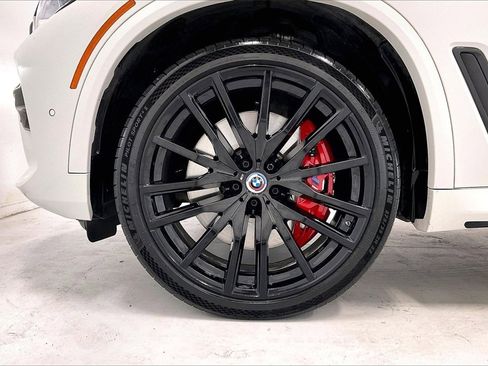 Used 2023 BMW X5 M50i w/ Executive Package image 10