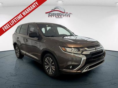 Used 2020 Mitsubishi Outlander ES