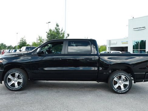 New 2026 RAM 1500 Express RWD image 10