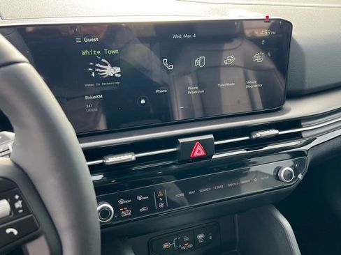New 2026 Kia Sportage EX FWD image 20