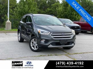 Used 2019 Ford Escape SEL AWD/4WD video 1