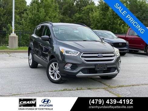 Used 2019 Ford Escape SEL AWD/4WD image 1