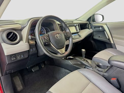 Used 2013 Toyota RAV4 Limited AWD/4WD image 10