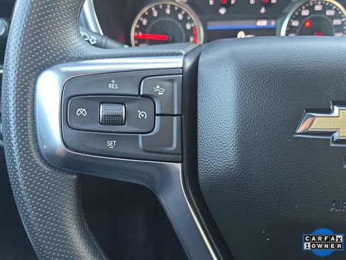 Used 2025 Chevrolet Blazer LT image 16