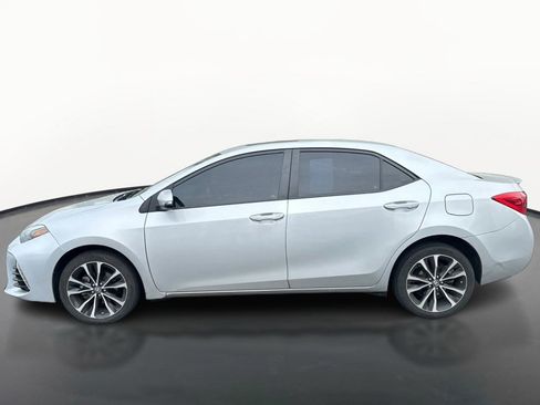 Used 2018 Toyota Corolla XSE w/ Carpet Mat Package (TMS) FWD image 6