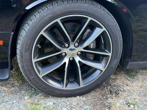 Used 2016 Dodge Challenger R/T Scat Pack w/ Leather Interior Group image 5