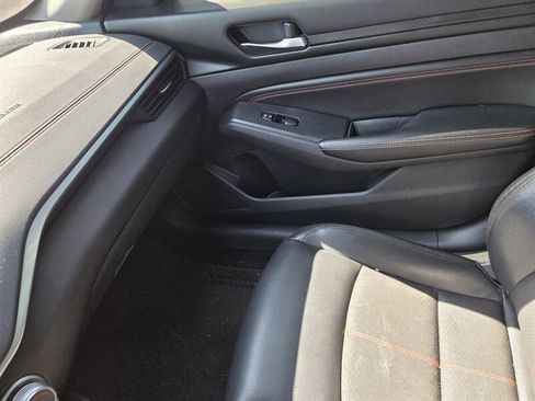 Used 2019 Nissan Altima 2.5 SR w/ SR Premium Package AWD/4WD image 22