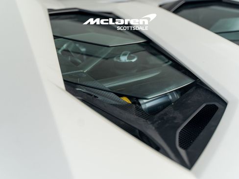Used 2015 Lamborghini Aventador LP 700-4 image 25