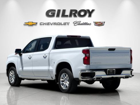 Used 2024 Chevrolet Silverado 1500 LT w/ Z71 Off-Road Package AWD/4WD image 5